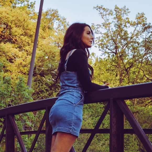 Guess, Women’s Denim Dress with Overalls, Size 2 - Picture 3 of 5